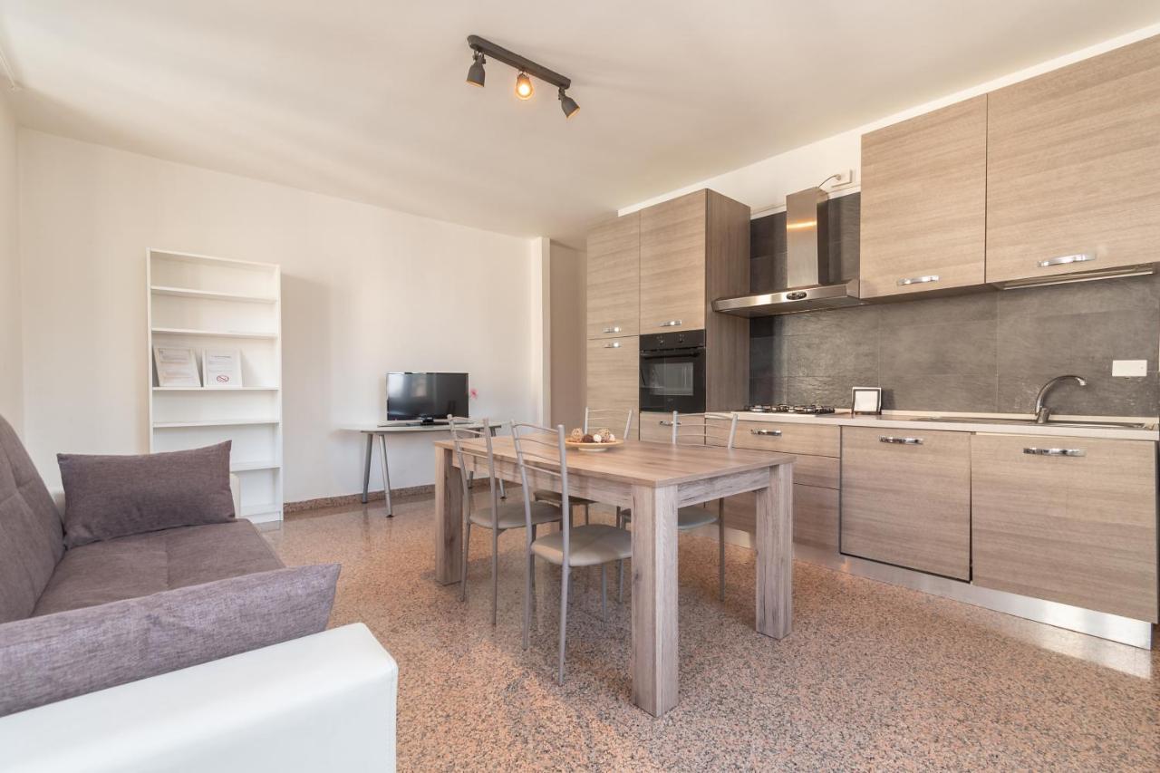 Appartamento Piazza Garibaldi - F&L Apartment Brescia Eksteriør bilde