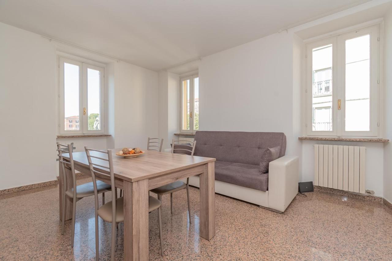 Appartamento Piazza Garibaldi - F&L Apartment Brescia Eksteriør bilde