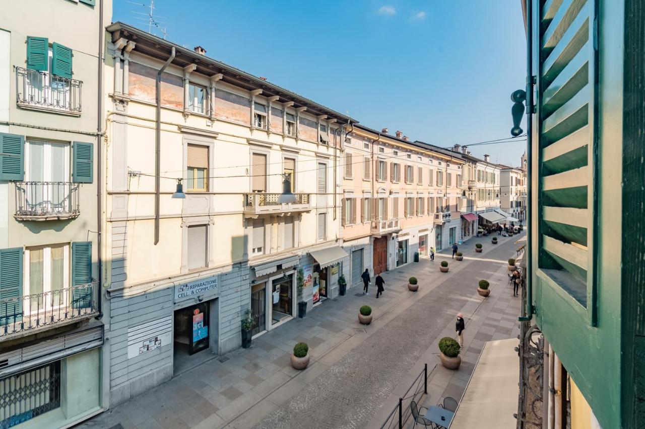 Appartamento Piazza Garibaldi - F&L Apartment Brescia Eksteriør bilde