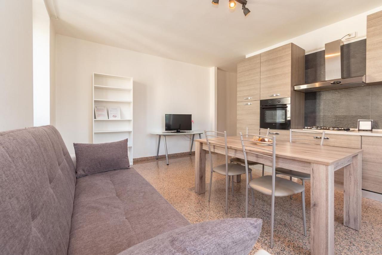 Appartamento Piazza Garibaldi - F&L Apartment Brescia Eksteriør bilde