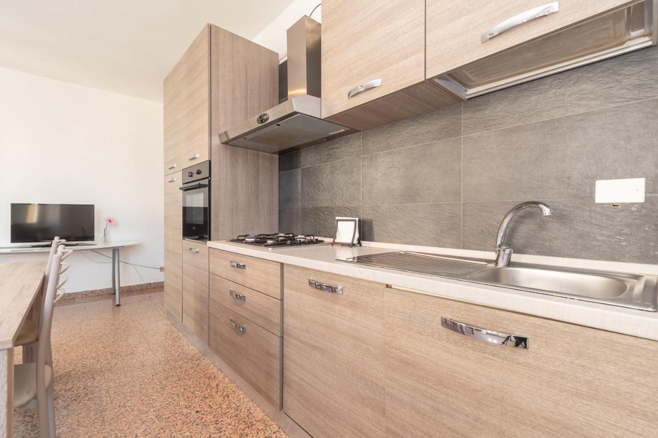 Appartamento Piazza Garibaldi - F&L Apartment Brescia Eksteriør bilde